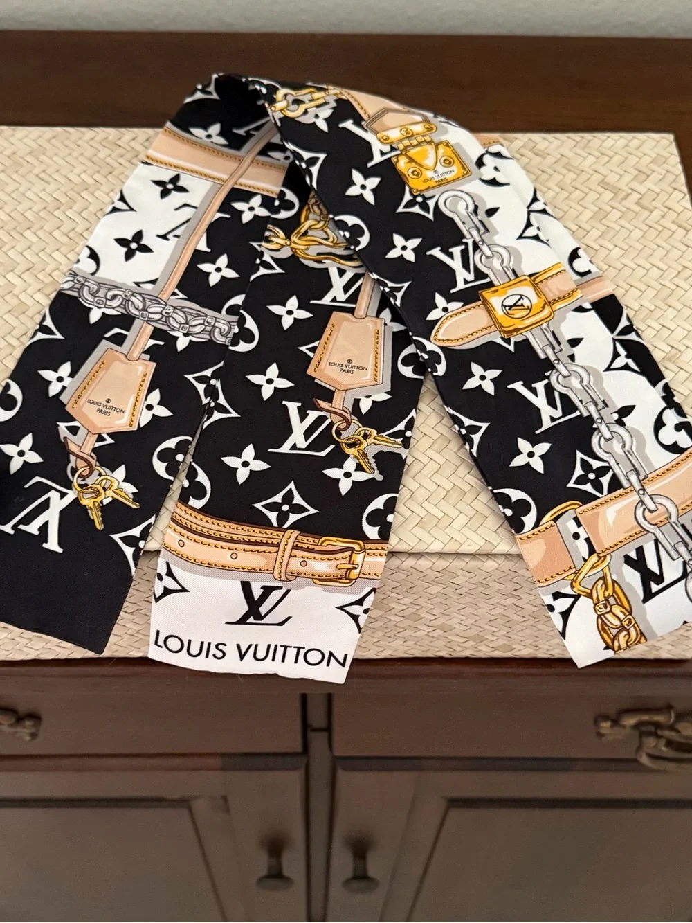 Louis Vuitton Black, White & Gold Monogram Twilly Scarf